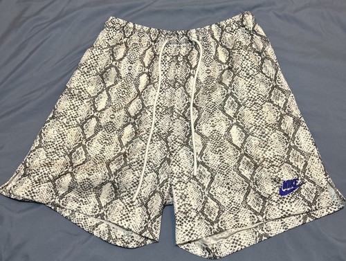 Nwt nike snakeskin print - snakeskin,
